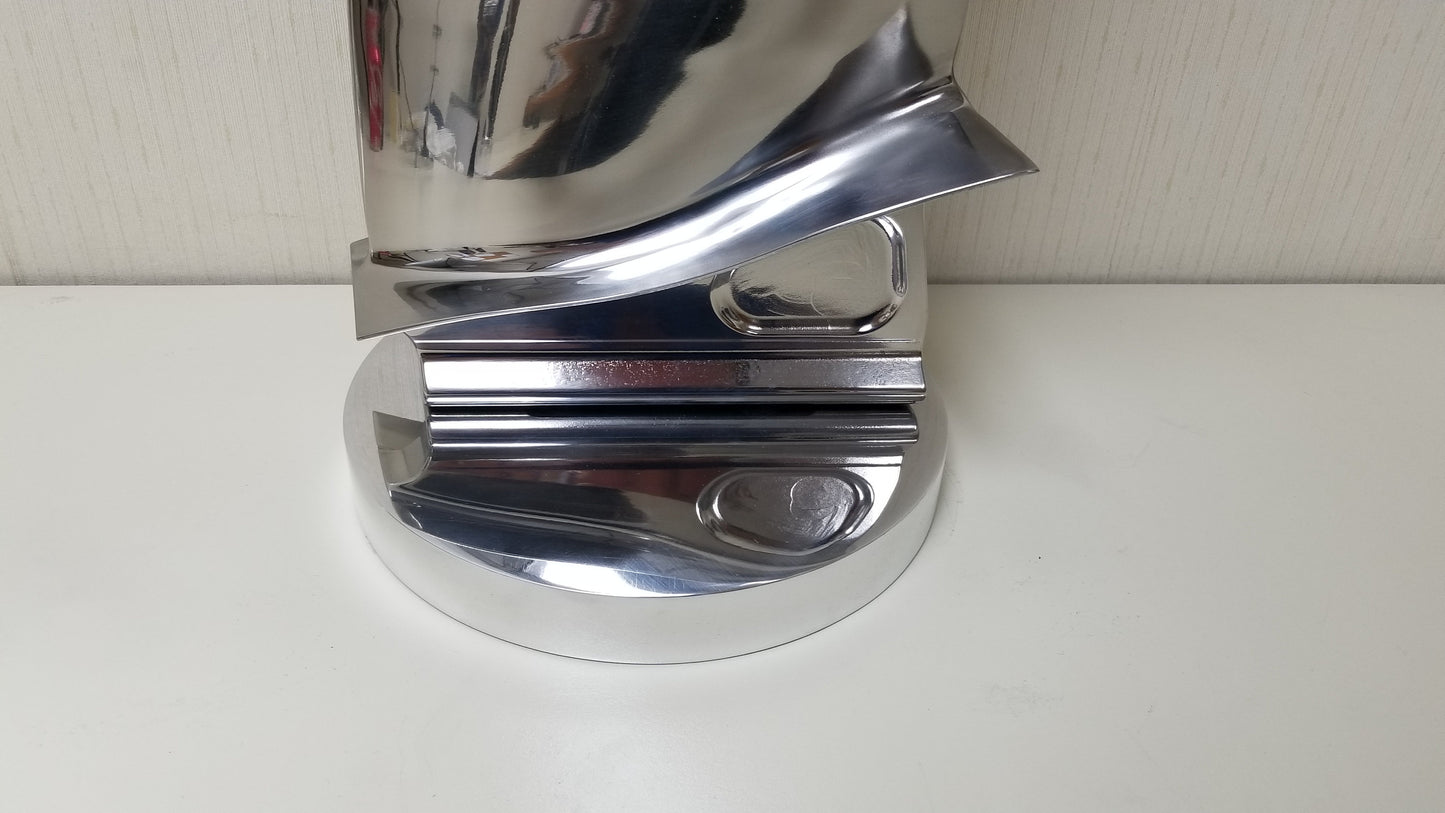 Flat Base Boeing 747 Pratt & Whitney PW4000 Jet Engine Blade Statue.