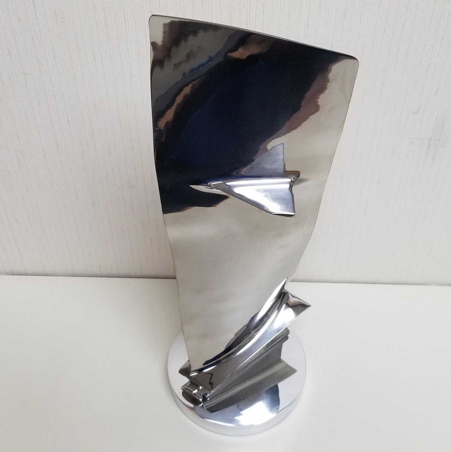Boeing 707 MD-80 Pratt & Whitney JT8D-200 Jet Engine Blade with Stand.