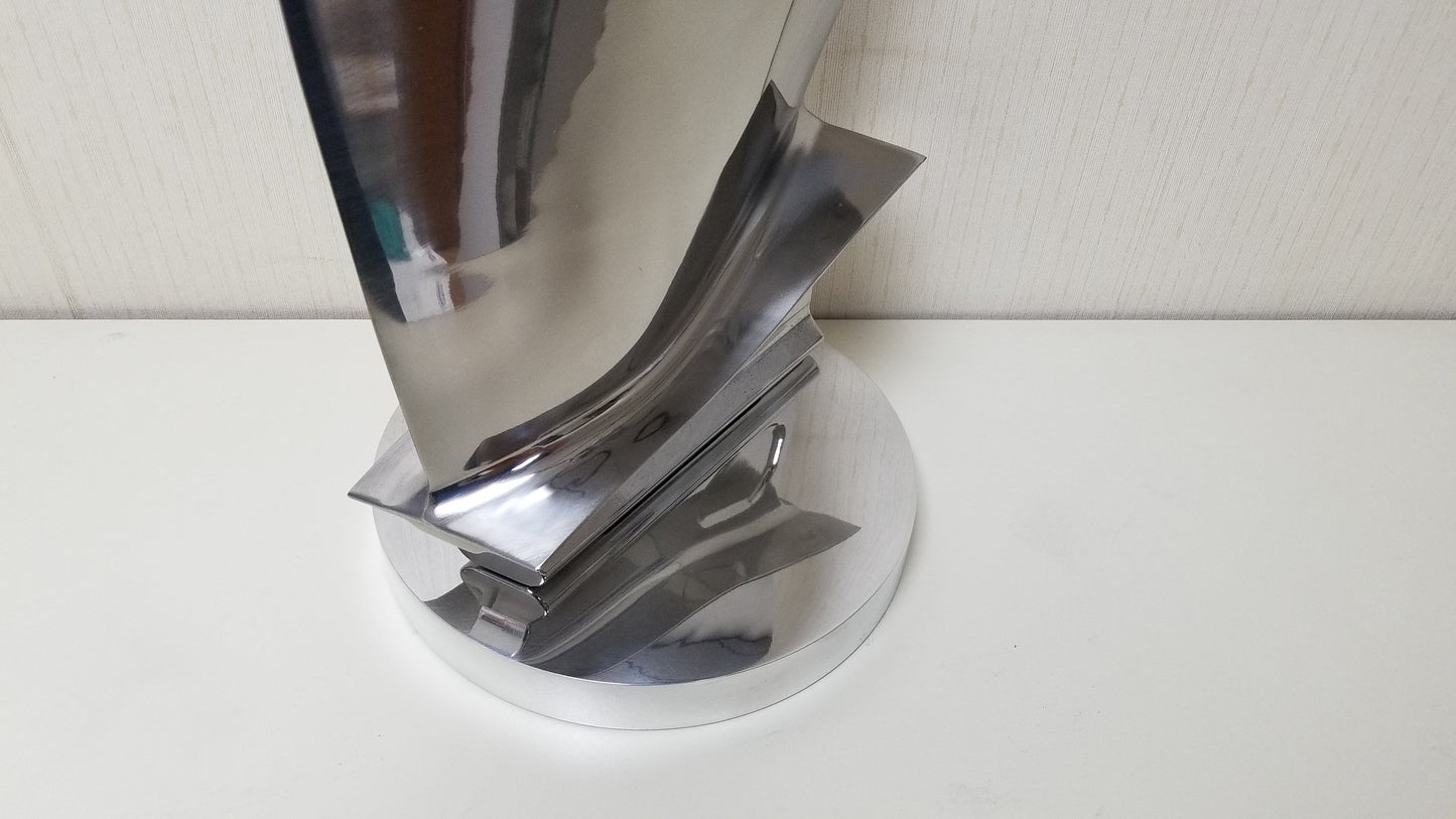 Flat Base Boeing 747 Pratt & Whitney PW4000 Jet Engine Blade Statue.
