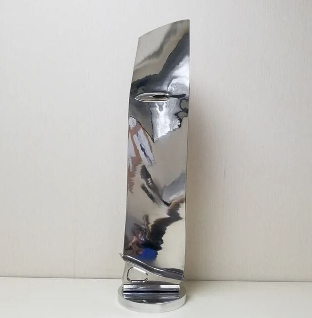 Flat Base Boeing 747 Pratt & Whitney PW4000 Jet Engine Blade Statue.